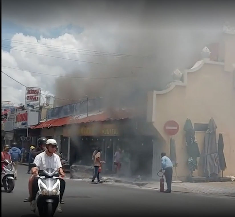 Ảnh chợ Thủ Đức bị cháy