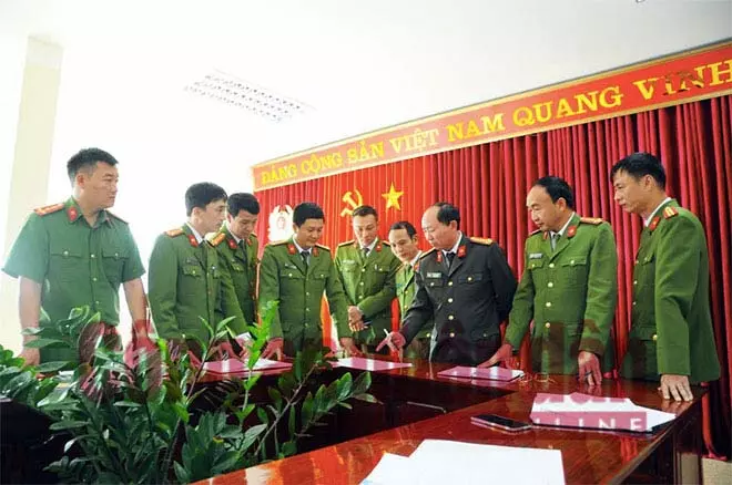 Khởi tố nhiều tội danh