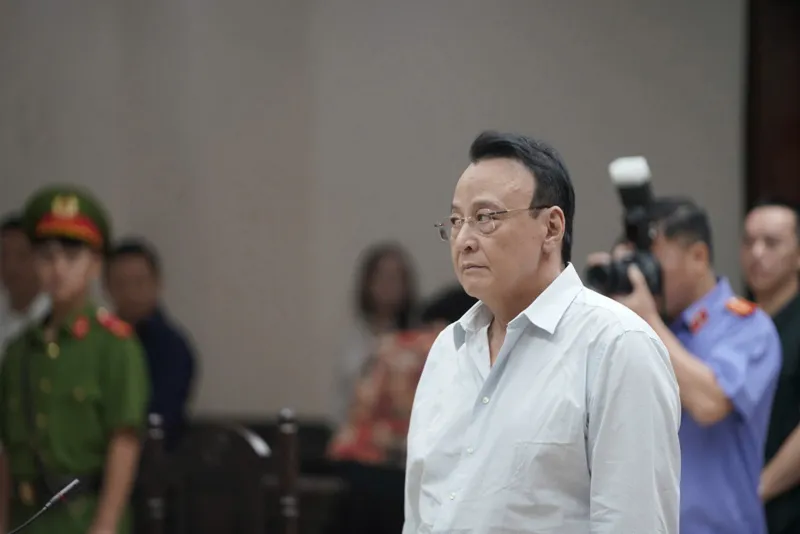 Lời khai “cứu doanh nghiệp”