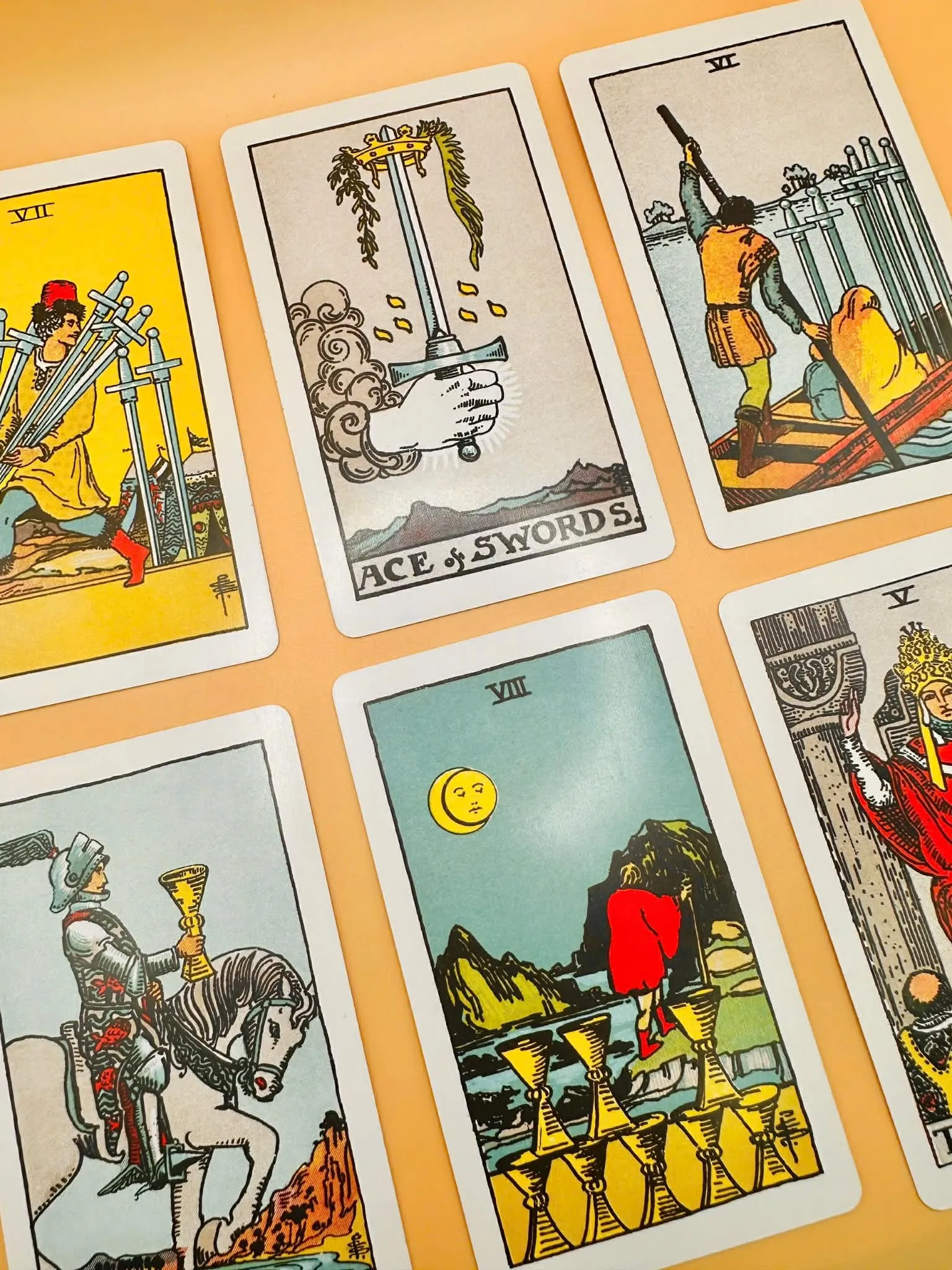 Khi người ta bắt đầu thần thoại hóa Tarot