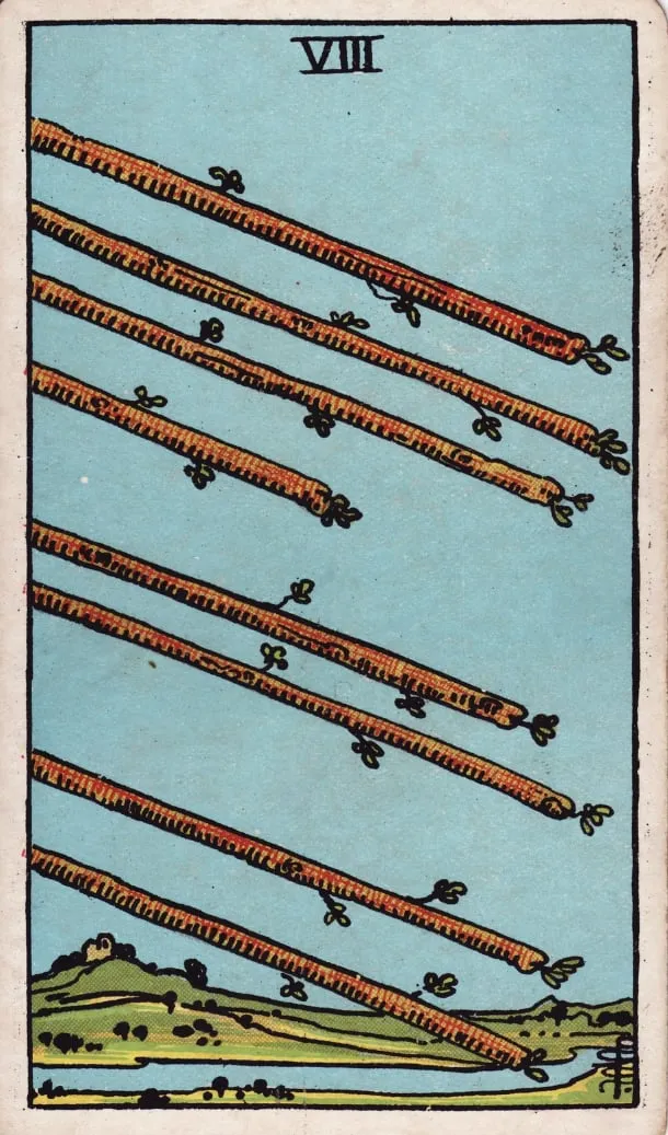 Những chi tiết trong lá bài Eight of Wands thể hiện điều gì?
