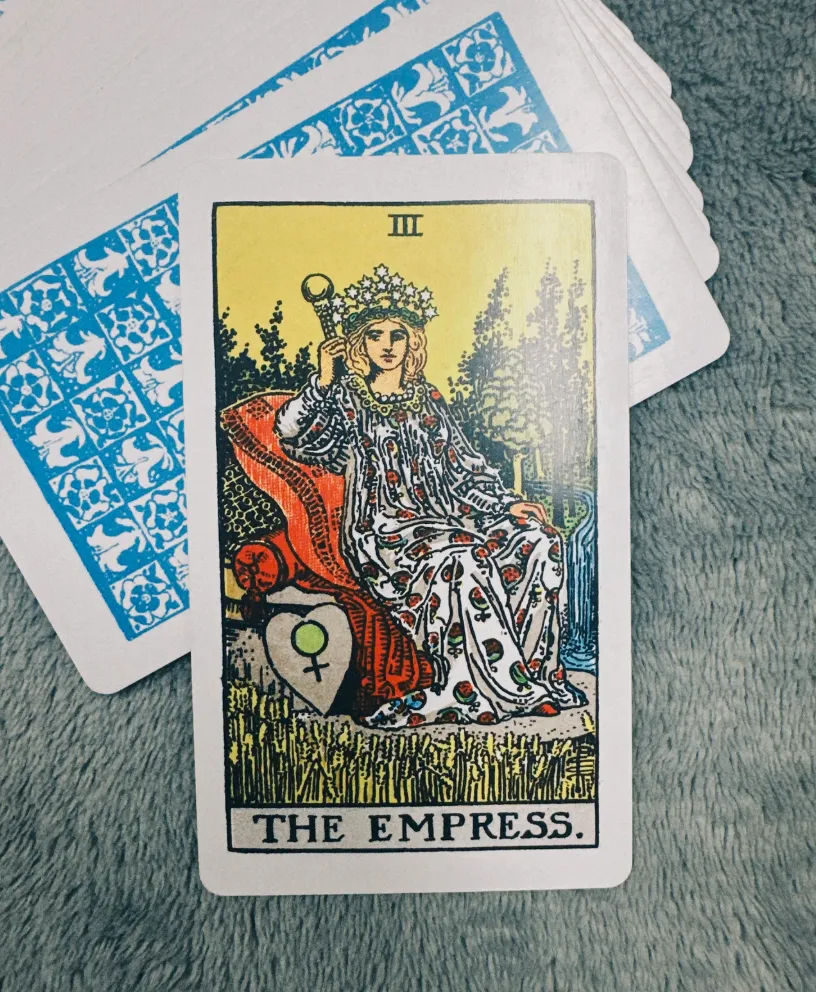 Câu chuyện về The Empress trong 78 lá bài Tarot