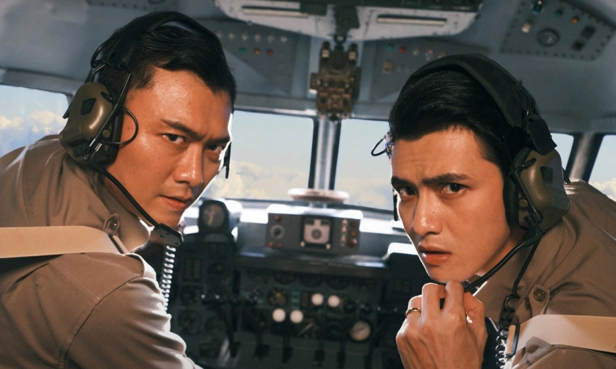 tu-chien-tren-khong (5).webp