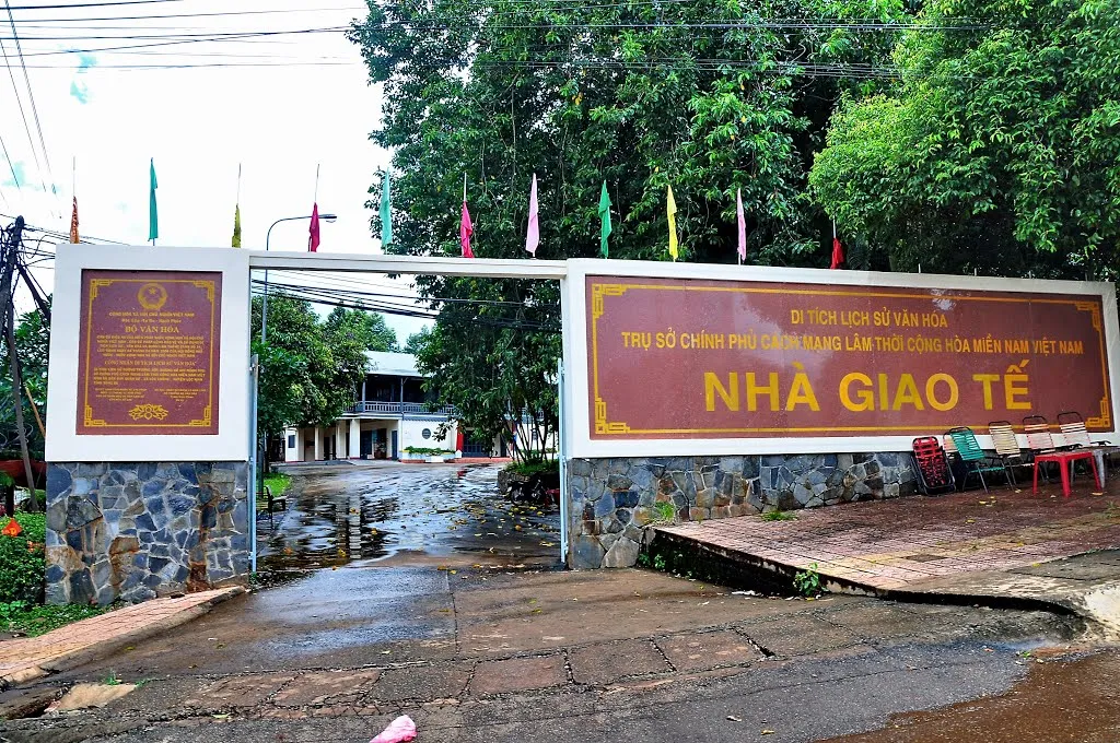 Thị trấn Lộc Ninh cũ có gì nổi bật?