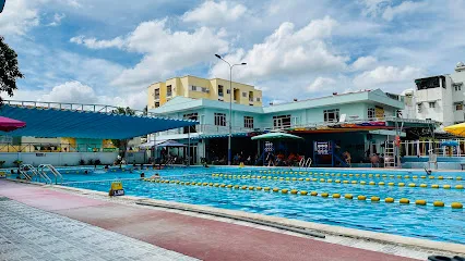 Sân cầu lông, sân banh và hồ bơi Gò Vấp