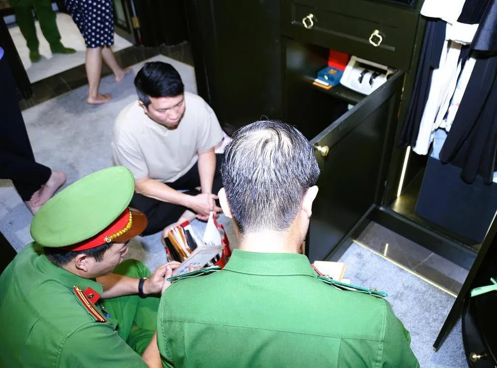 Mở rộng điều tra và thu thập chứng cứ liên quan